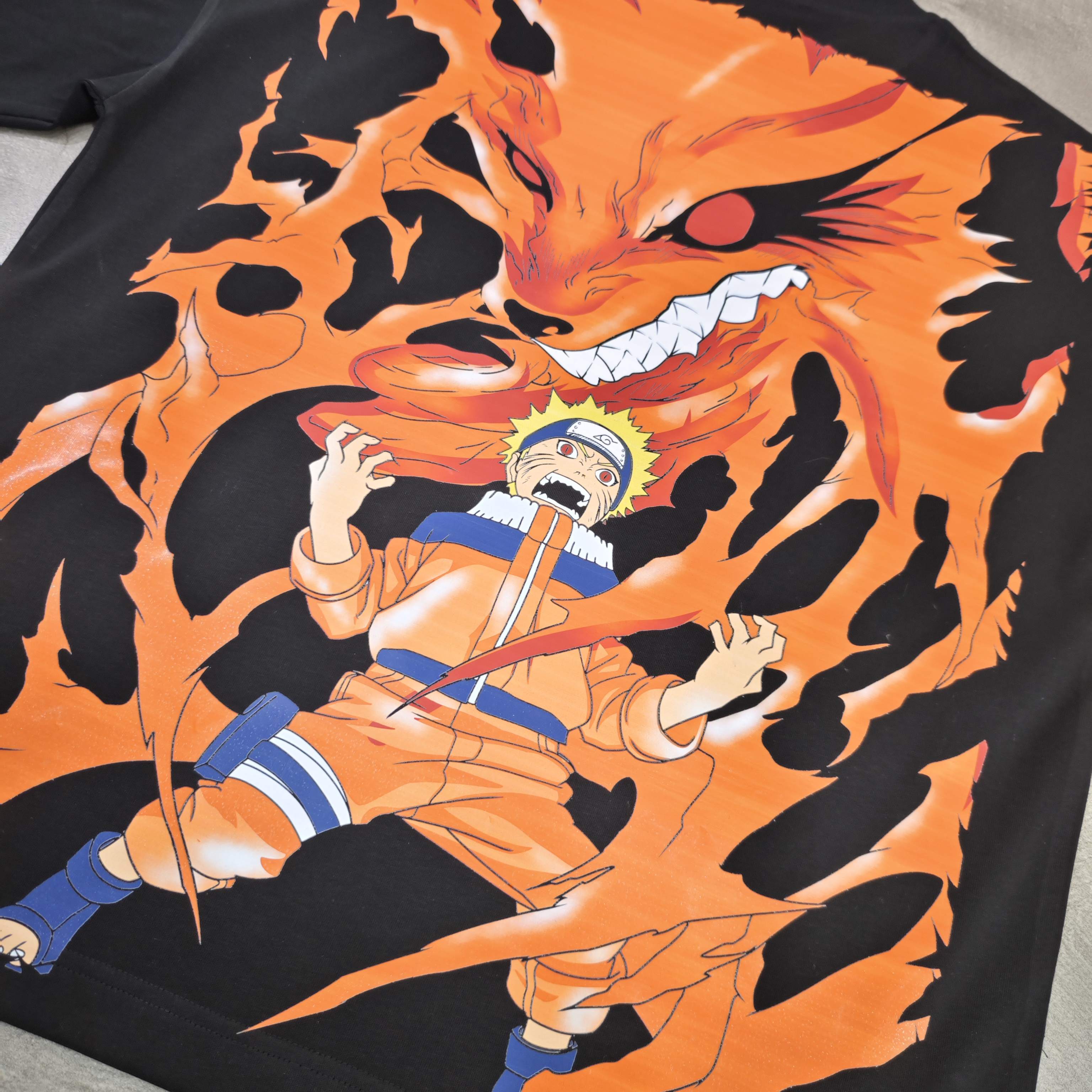 MEGALORE NARUTO-KURAMA  TEE