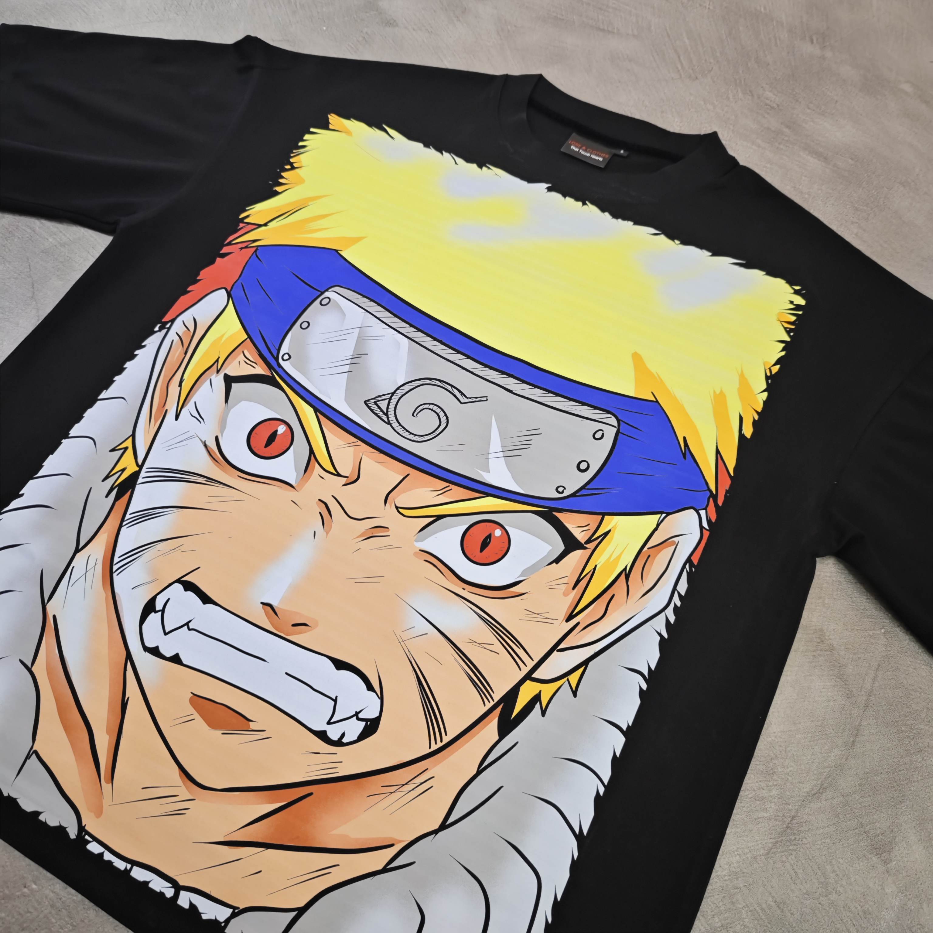 MEGALORE NARUTO-KURAMA  TEE